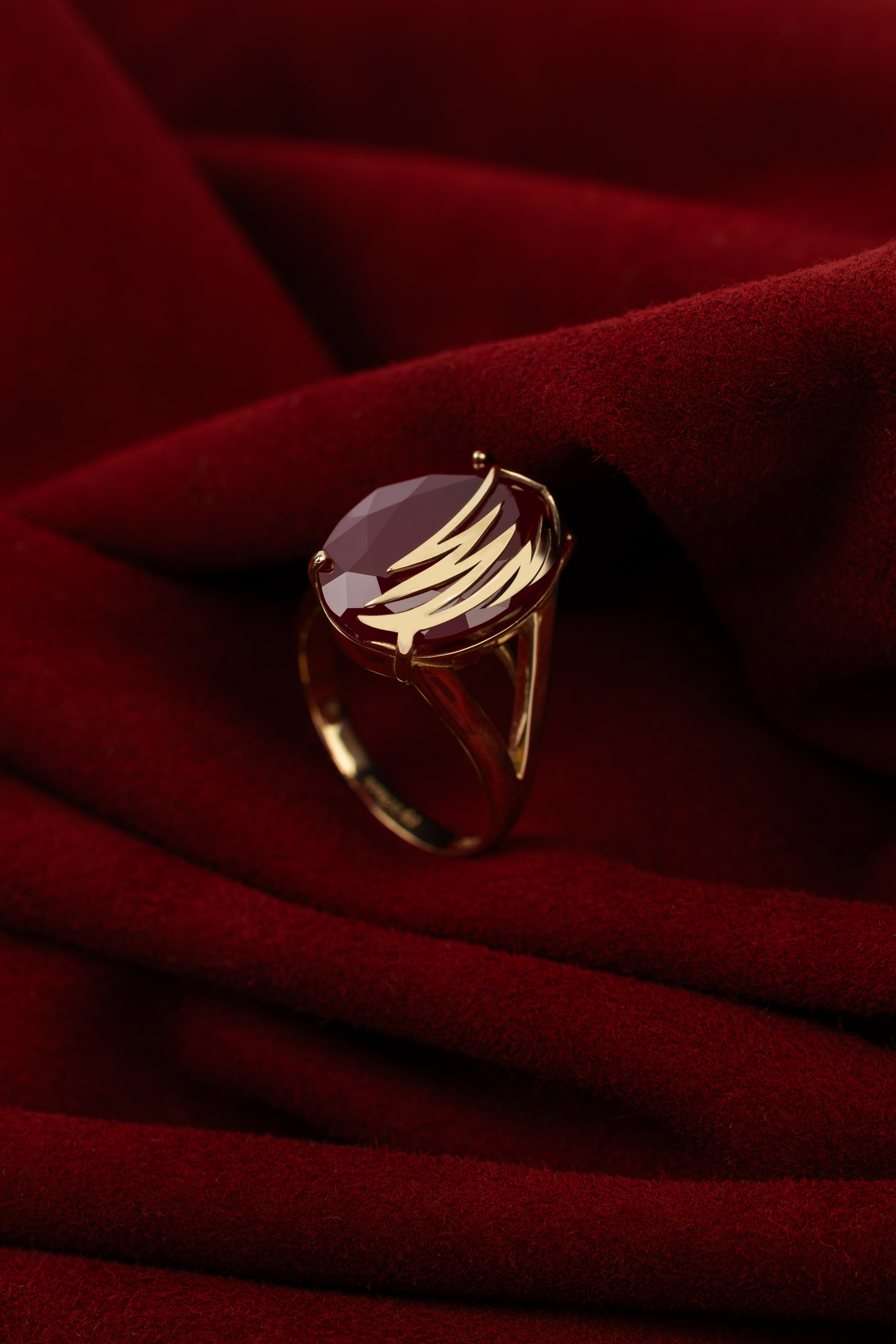 Zinət əşyalarına qulluq